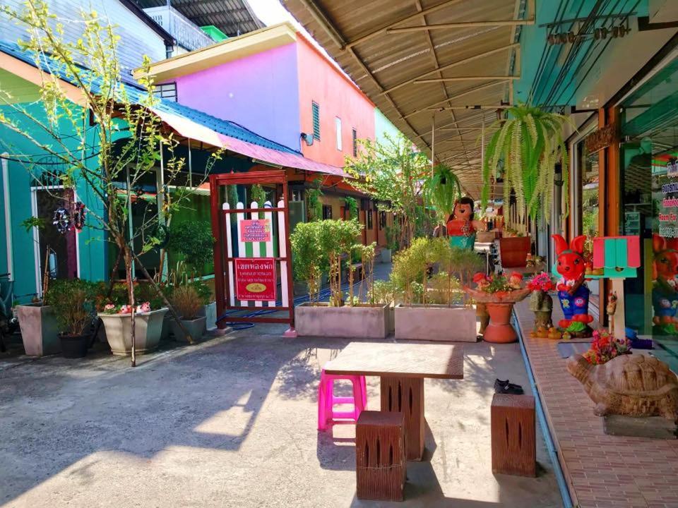Winny Apartment Rayong Luaran gambar