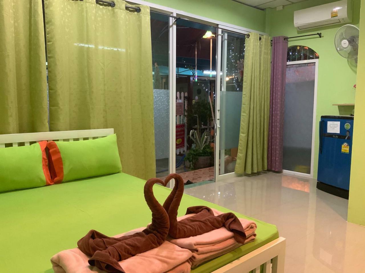 Winny Apartment Rayong Luaran gambar